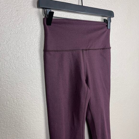 Aerie Deep Purple Cropped Cut Out Legging Size Small - Picture 2 of 7
